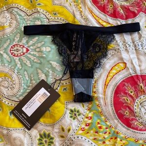 Black high waisted strap lace thong